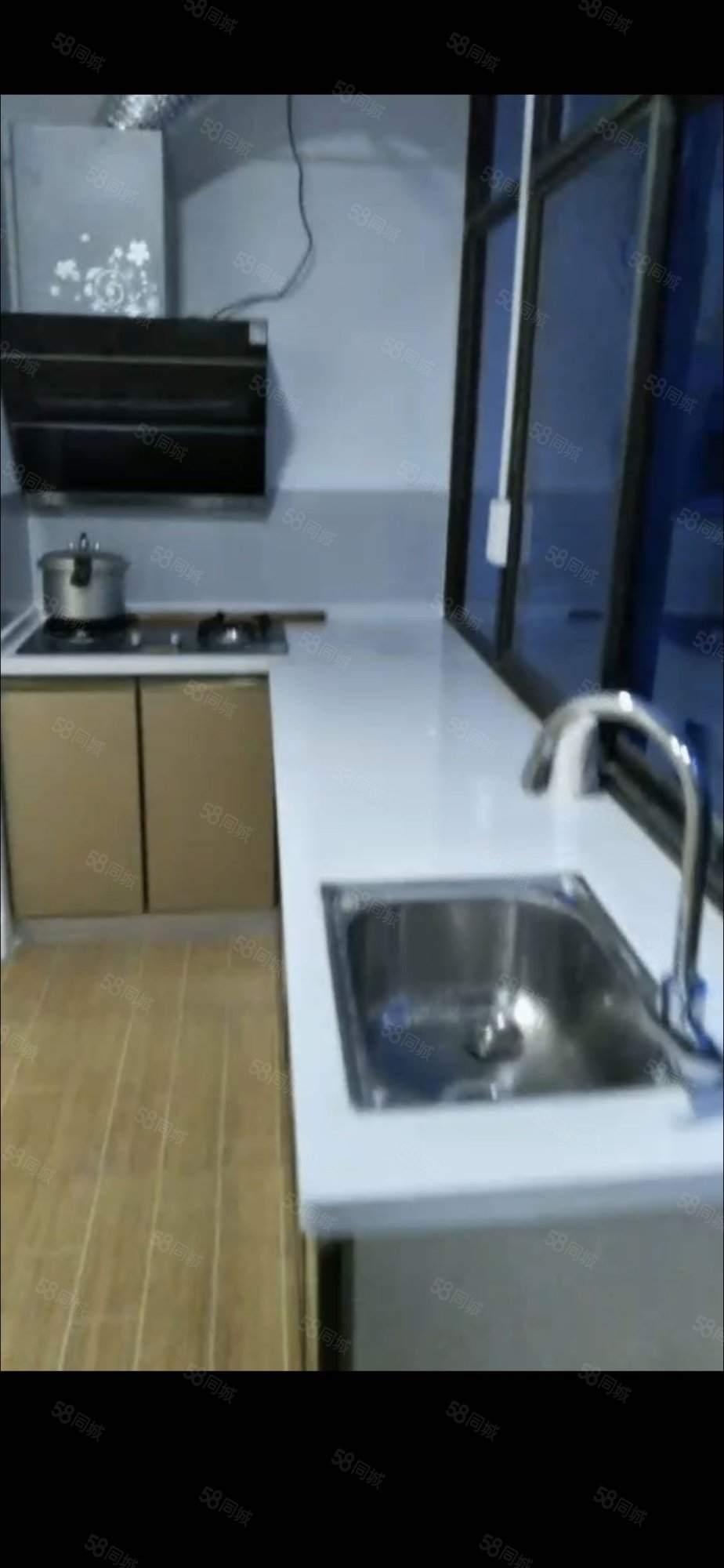 教育局家属院(竹山)3室1厅1卫100㎡南27万