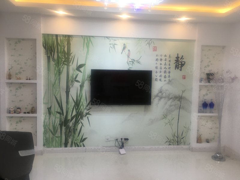 香江花园2室2厅2卫218㎡南北68万