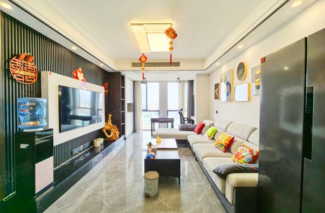 瑞居海布斯卡3室2厅97.98㎡55万二手房图片