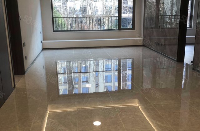 招商蛇口璀璨公元4室2厅140㎡630万二手房图片