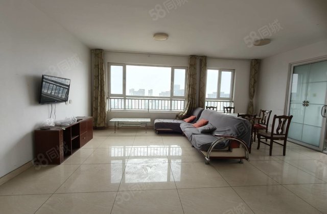 急售，2号院，总高18层带储藏室免大税