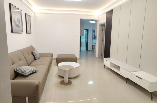 二中文苑 精装大两室 带车位储藏室免大税 前期仅需10个左右