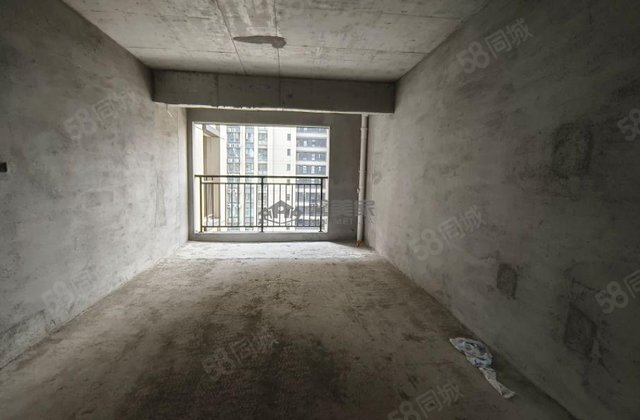 融湾新天地4室2厅123㎡59.8万二手房图片