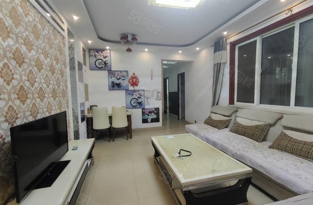 望湖花园 电梯 4开头 实验和文轩 中医院 二技岳庄御府附近