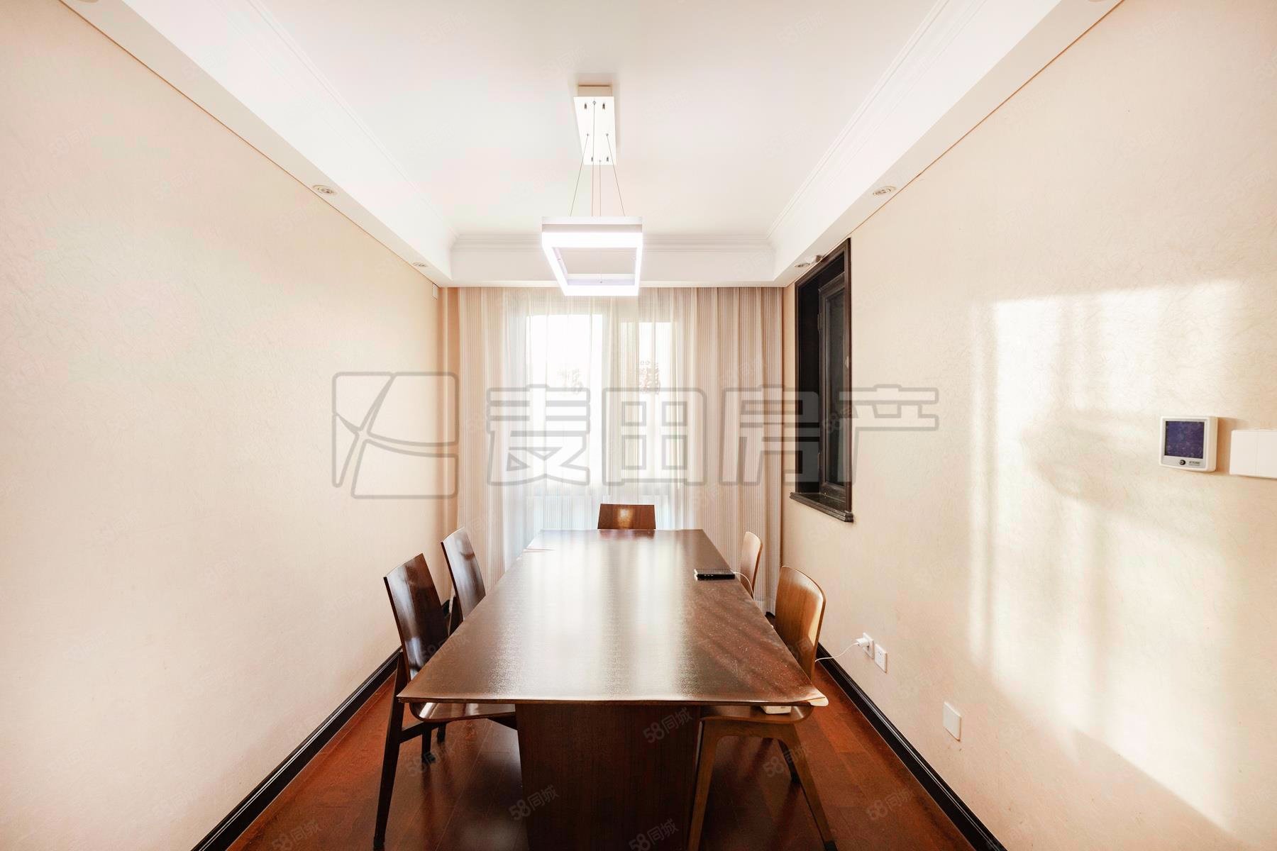 楓丹壹號(hào)(二期)3室2廳2衛(wèi)116㎡南北620萬(wàn)