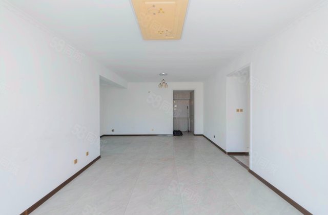 辰兴优山美郡(三期)3室2厅123.23㎡106万二手房图片