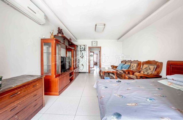 黃村西里社區(qū)2室1廳1衛(wèi)60㎡南北260萬(wàn)