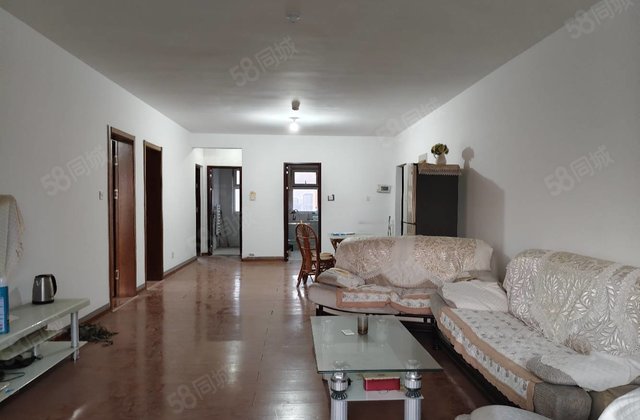 裕昌九州国际  三室两厅双卫 西边户 送车位储藏室 全明户型