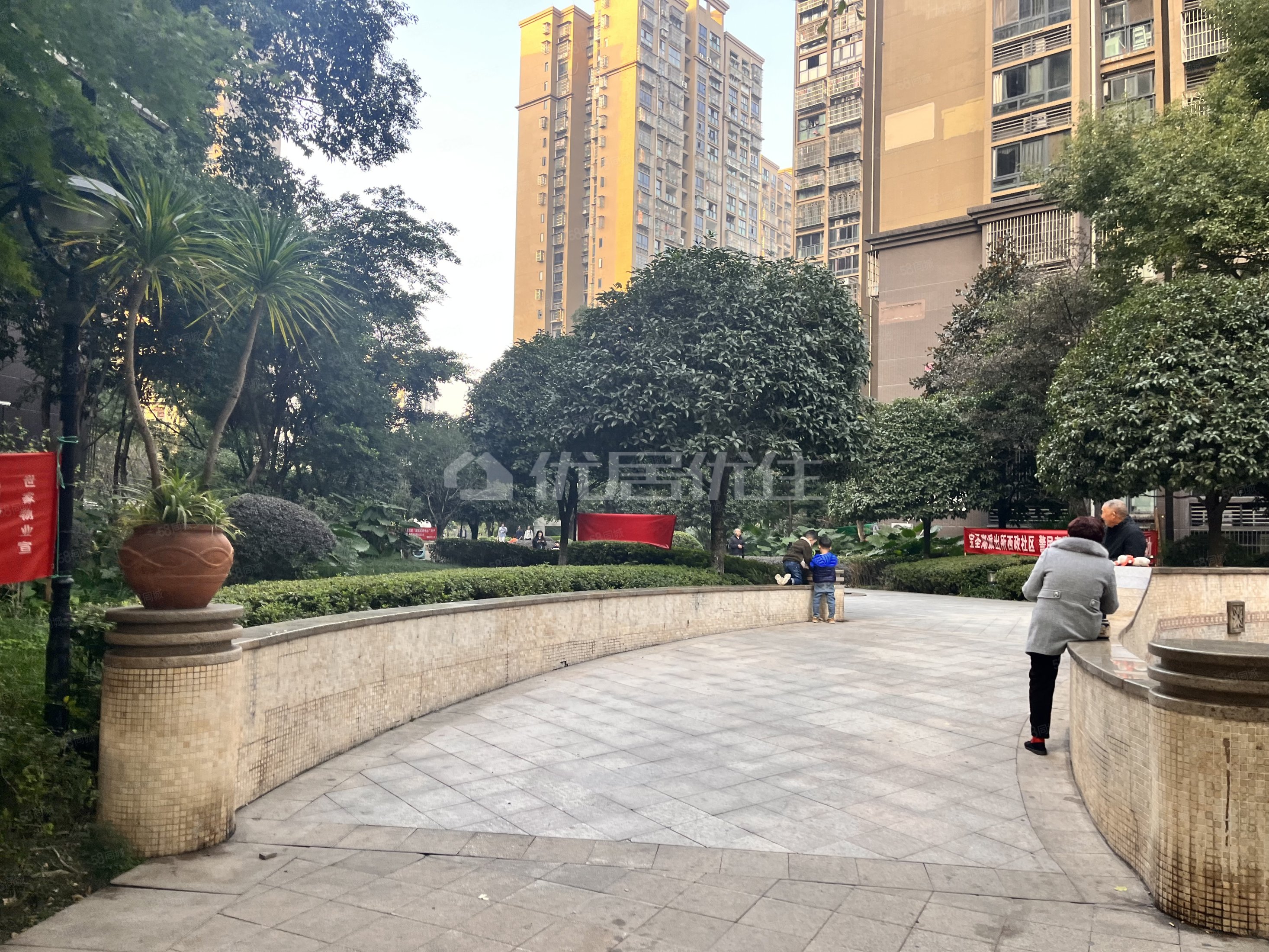 金鹏两江时光3室2厅2卫116.09㎡东南136.15万