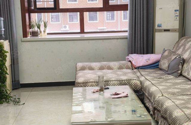 名都一品(A区)3室2厅109㎡50万二手房图片