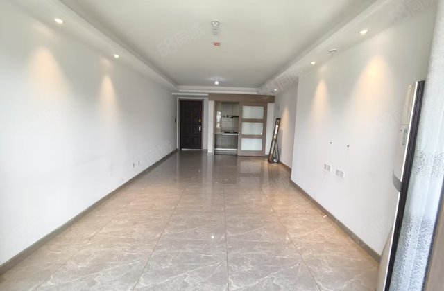 东苑 昌润连城水岸花语 莲湖新城带储藏室 免大税