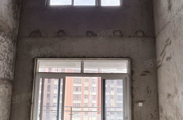 兴想江山名筑4室2厅129.35㎡55.6万二手房图片