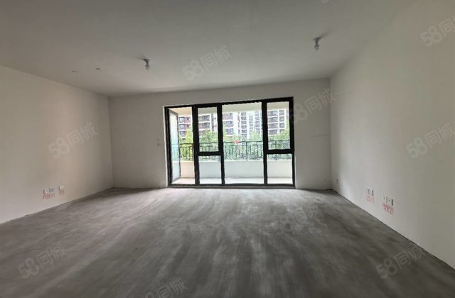 中垠铂悦府3室2厅131㎡110万二手房图片