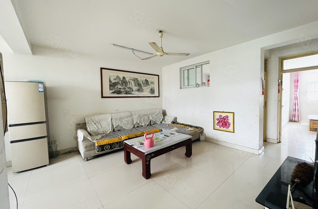 年轻刚需必看 三室 地暖中层 汽车总站 万达 水晶城 中华苑