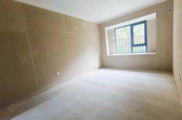 正弘铂悦4室2厅143㎡115万二手房图片