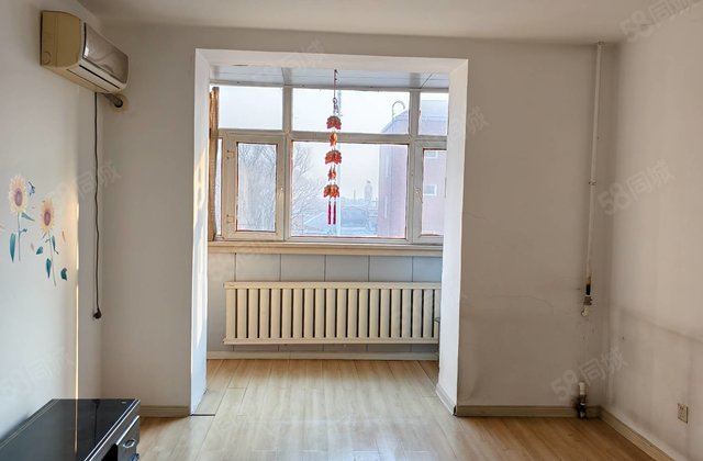 八百垧十二区2室1厅45㎡3.9万二手房图片