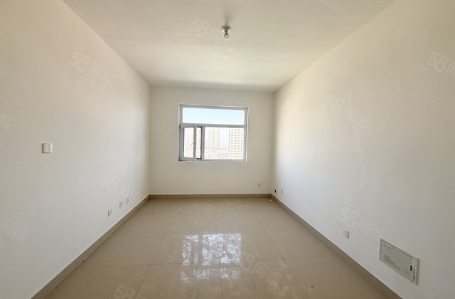 六中 公园 豆营颐景园 电梯中层 南北通透 两室两厅 免大税