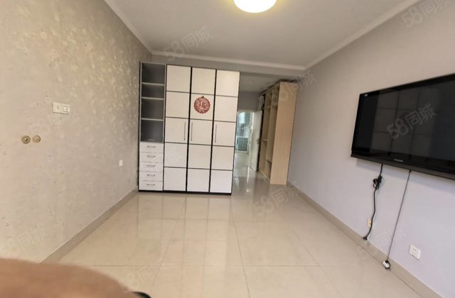 北顺  东昌中学本部精装三室两卫六层电梯洋房带地上车库