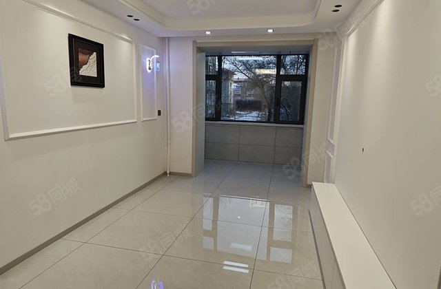 八百垧一区2室1厅64㎡13.2万二手房图片