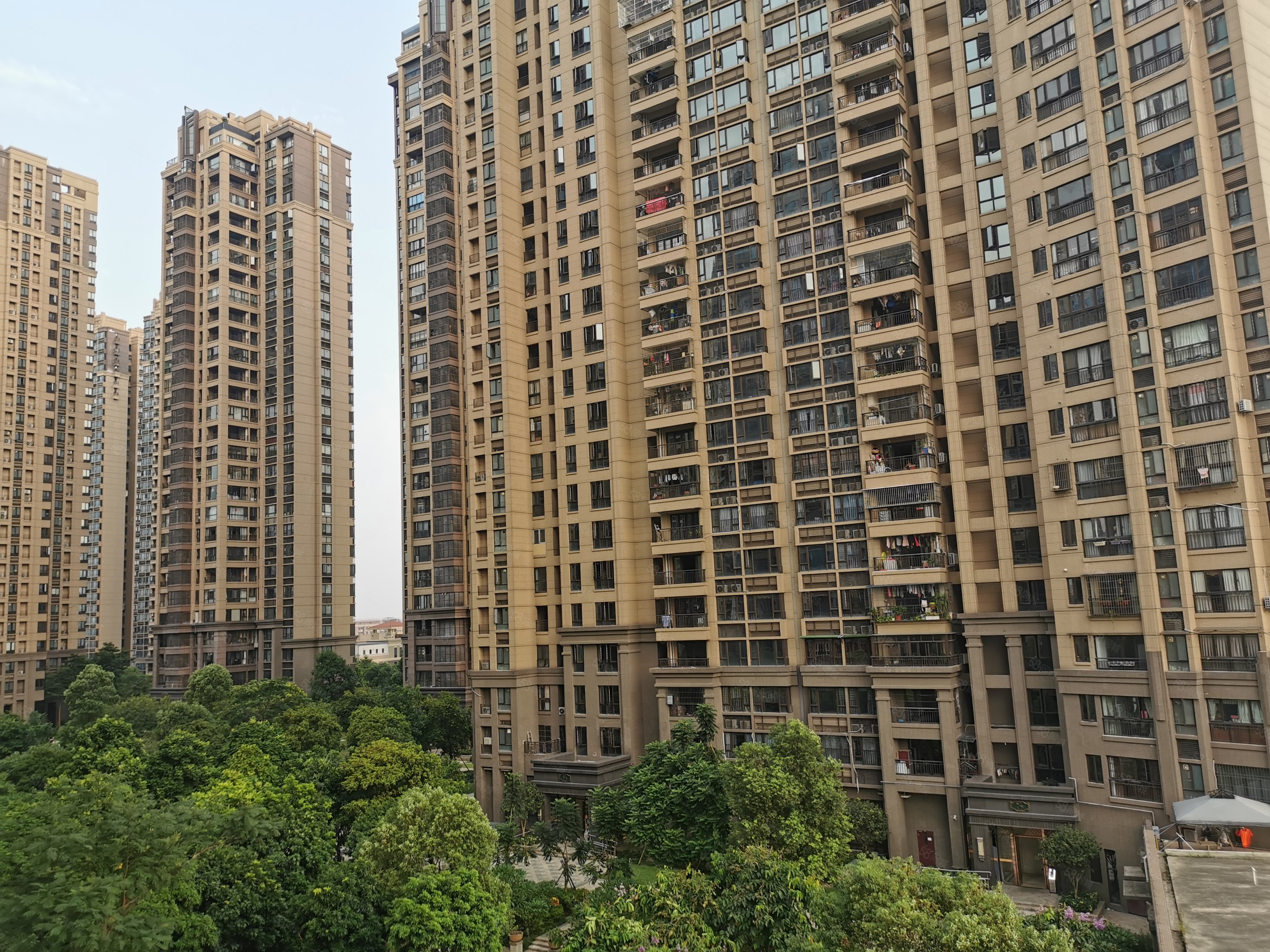 【10图】陈村地铁口物业 星英半岛 130方大三房 南向,星英半岛-佛山58