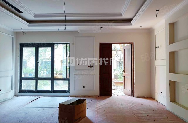 龙湖紫云台一组团别墅4室2厅307.22㎡240万二手房图片