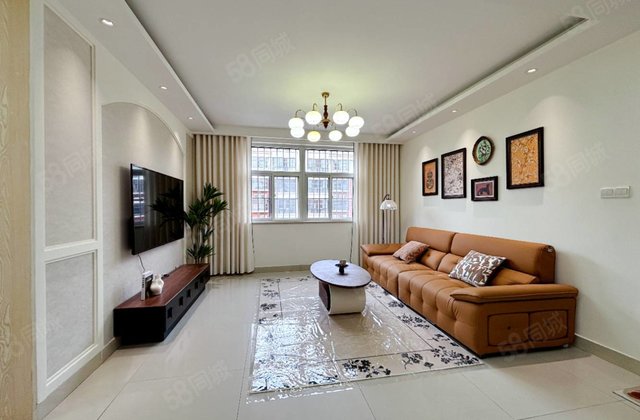 嘉明 中间好楼层带储藏室免大税 商品住宅 南北通透 交通便利