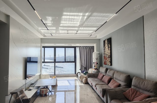 中铁龙盘湖世纪山水(公寓住宅)3室2厅103.12㎡75万二手房图片