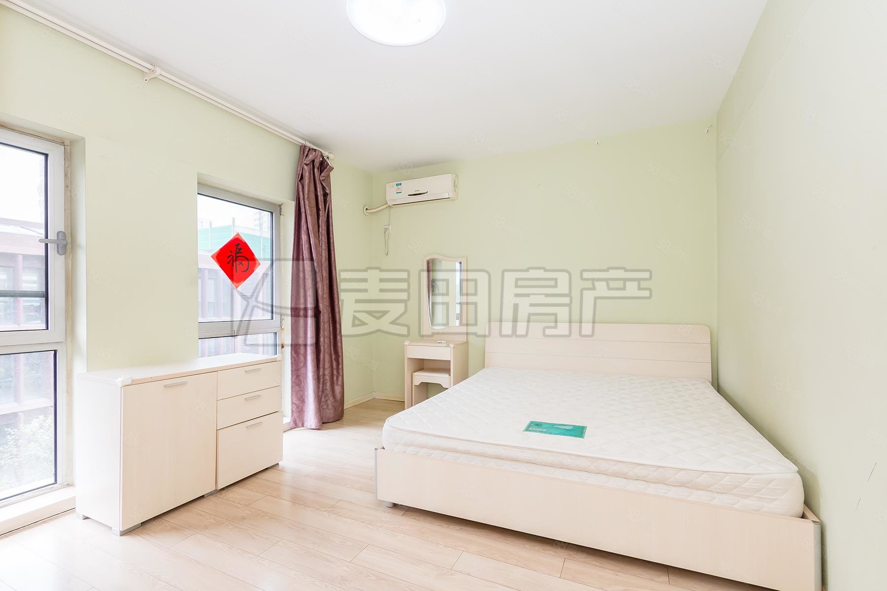 領秀新硅谷CD區(qū)3室2廳2衛(wèi)99.66㎡南北750萬