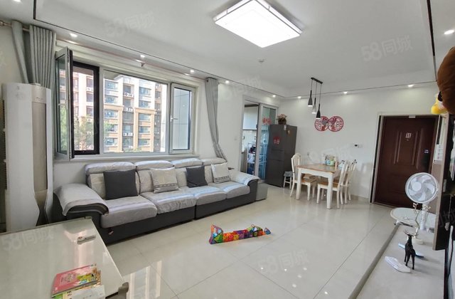 精装三室两卫，开发区脑科医院附近，星光和园，东昌东校外国语