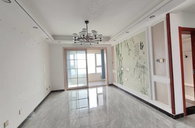 二中文苑锦儒辰辰悦绣  东边户三室两厅两卫精装修免大税送车位