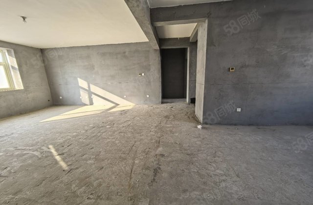 胜利佳苑3室2厅160㎡85万二手房图片