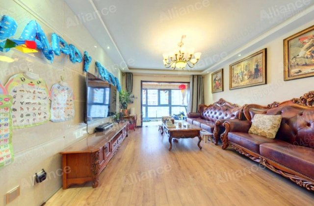 兰蒂斯城(三期)3室2厅146.26㎡245万二手房图片