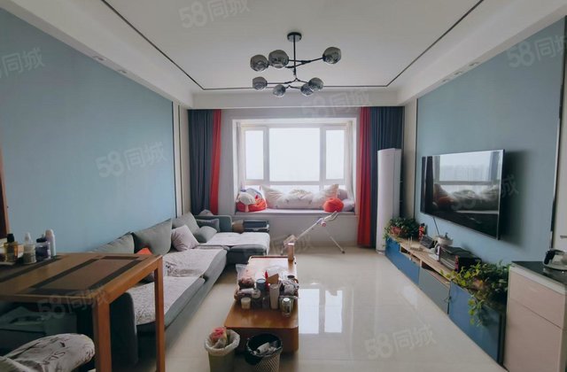 裕昌九州国际 3室2厅  采光好 急售！小区  ！