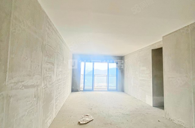 铁建城御辰组团3室2厅120㎡68万二手房图片