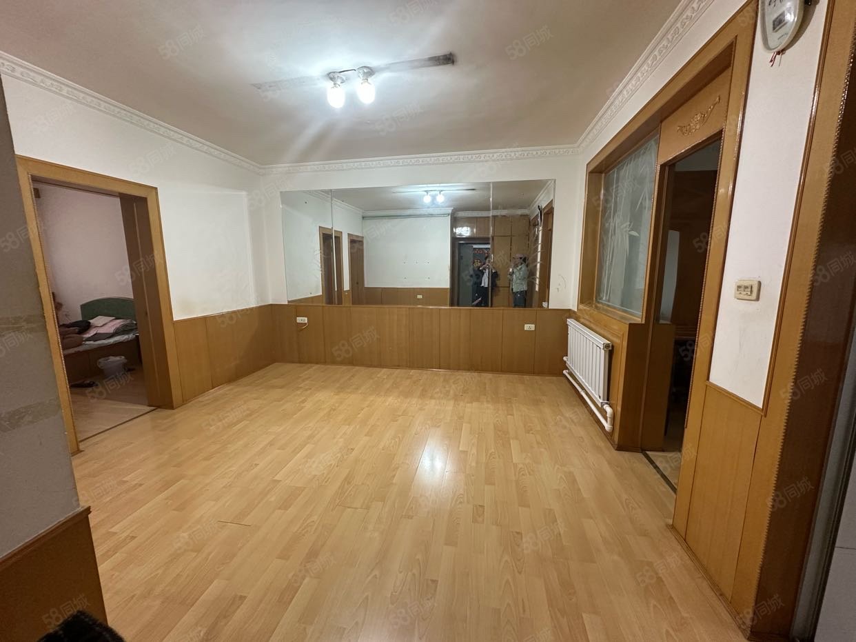 热电小区(东安区)3室1厅1卫81㎡南北15.5万