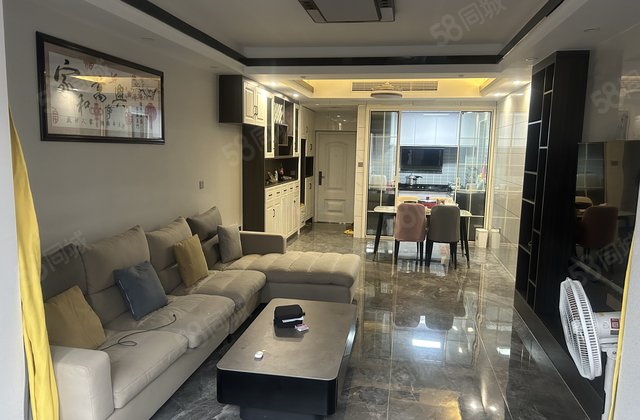 城投广场3室2厅113.07㎡129万二手房图片