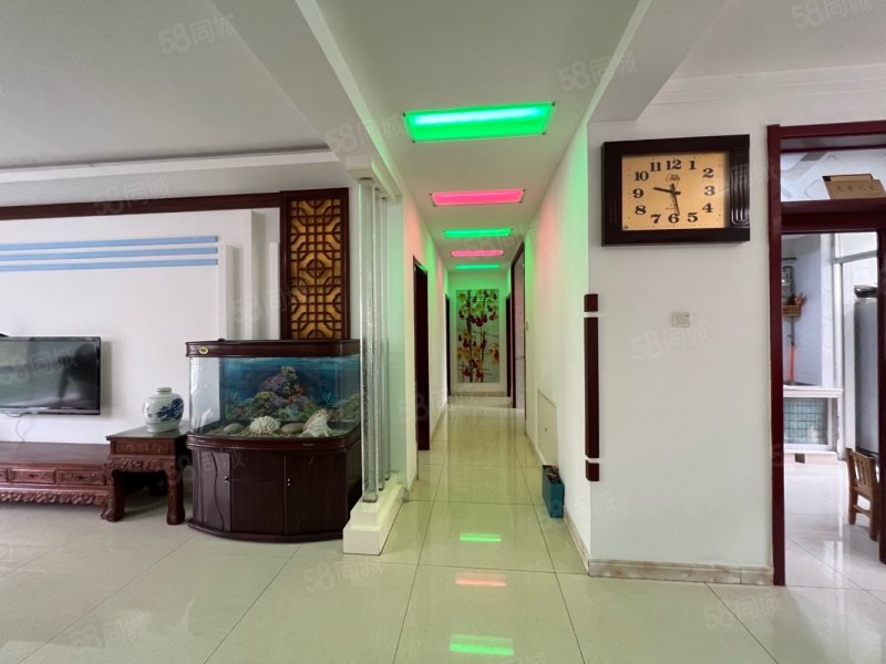 急售凯泽名苑150平一楼带车库储藏室三室两厅两卫证满