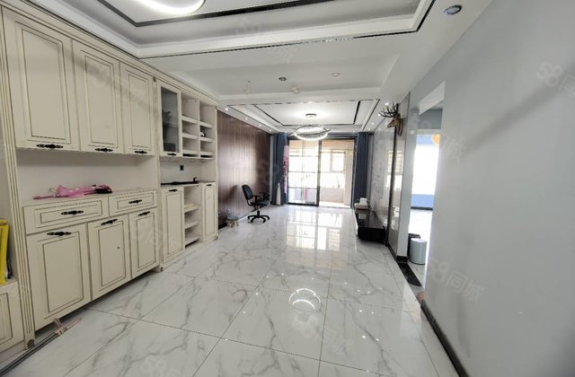 阿卡六期精装3室13楼，带车位地下室免大税花园路