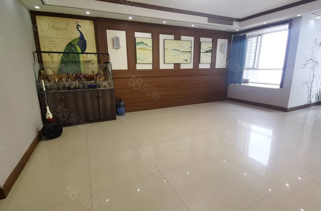 运河边，    ，月亮湾c区可按揭