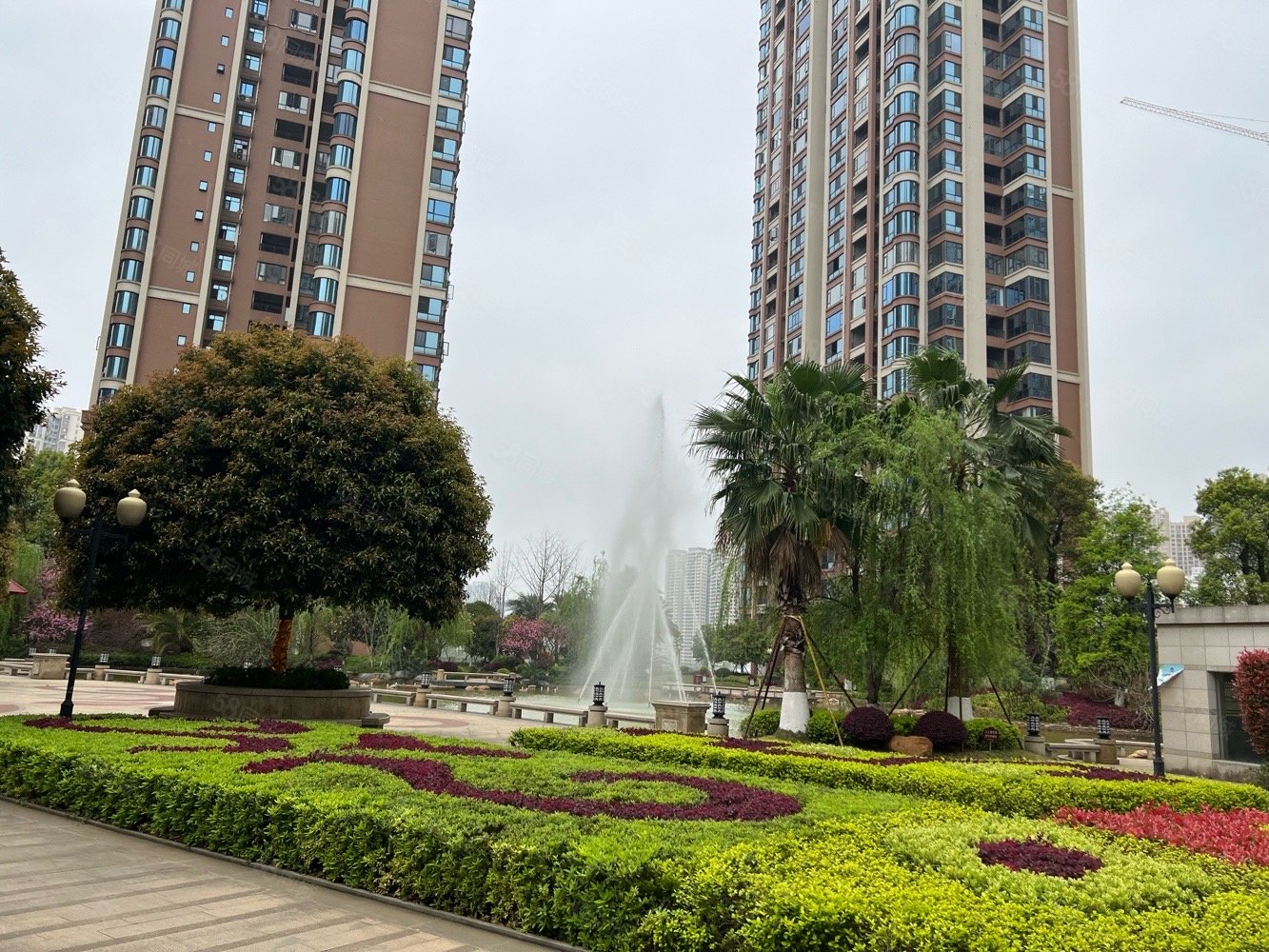 爱莲湖林邑星湖湾 中间楼层望湖,林邑星湖湾-郴州58同城