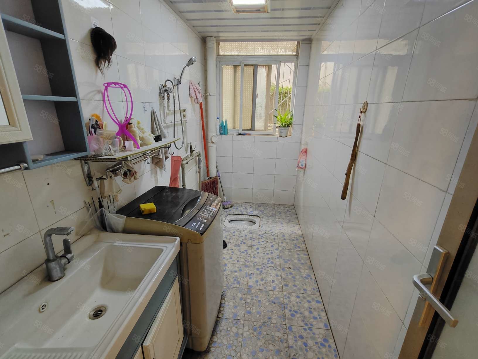 荣港花园2室2厅1卫89㎡南33.8万