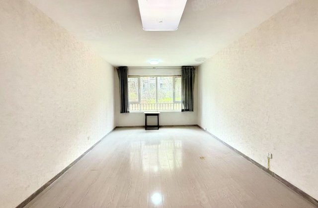 新华联首府(二期)3室2厅122㎡119万二手房图片