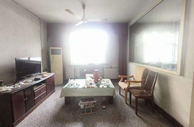 老文轩 外国语 一中教育局家属院  三室朝阳 双阳台看房方便