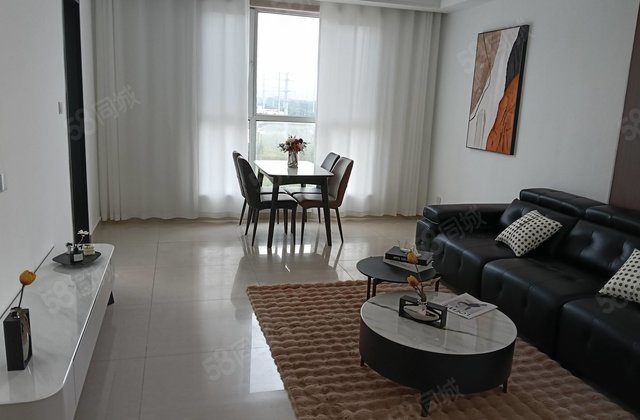 亚大怡景花园 双卫格局 带电梯 商品住宅 楼层好 出行方便