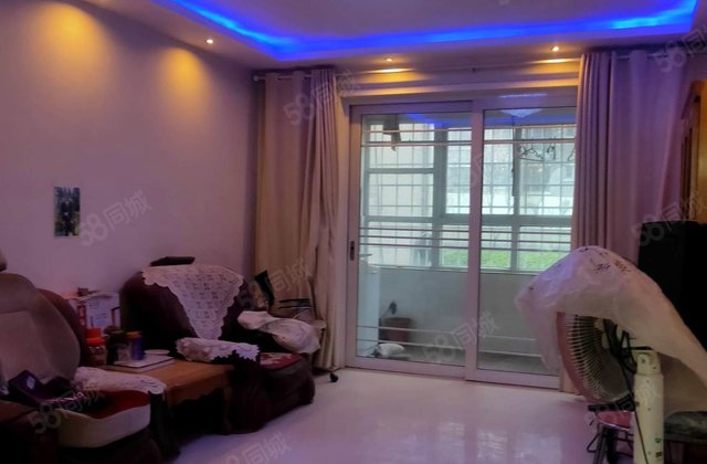 房东急售 城市主人 2室 南北通透  一楼可拓院子