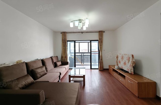 万正西区国际3室2厅124㎡69万二手房图片