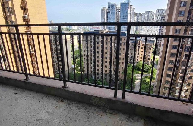 佳源罗马都市3室2厅139㎡65.6万二手房图片