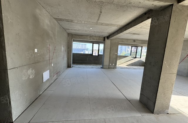 观澜一品旁   新房一手手续260平方415