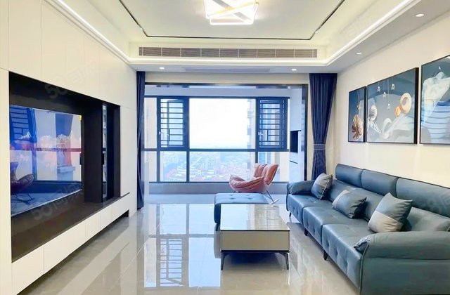 金色鱼凫3室2厅110.38㎡82万二手房图片