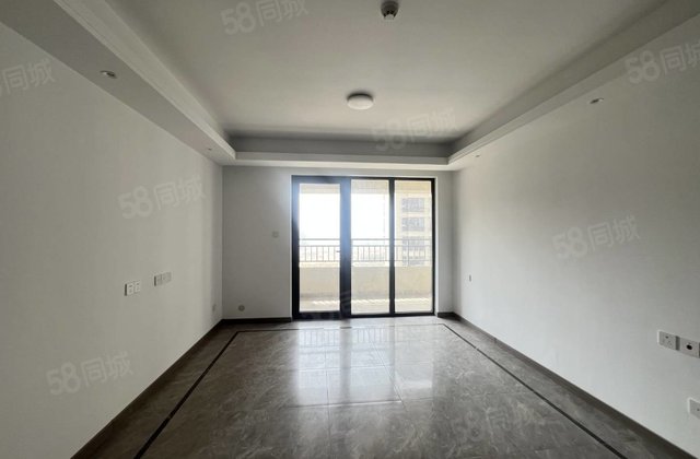 望岳湖北京积水潭电梯房边户车位和储藏室